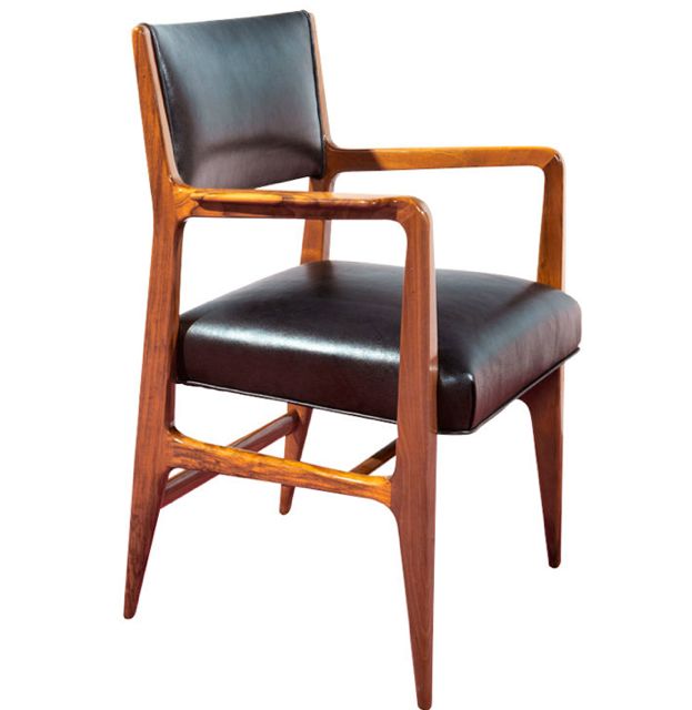 Gio Chair